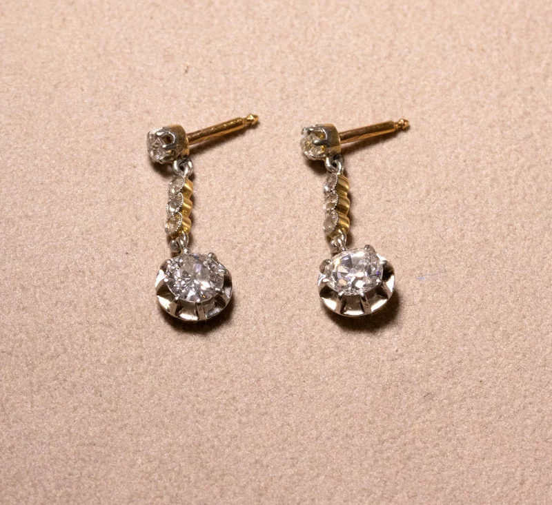 Boucles d'oreilles pendantes diamants