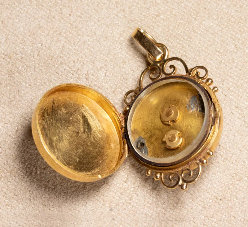 Pendentif ouvrant or perles fines