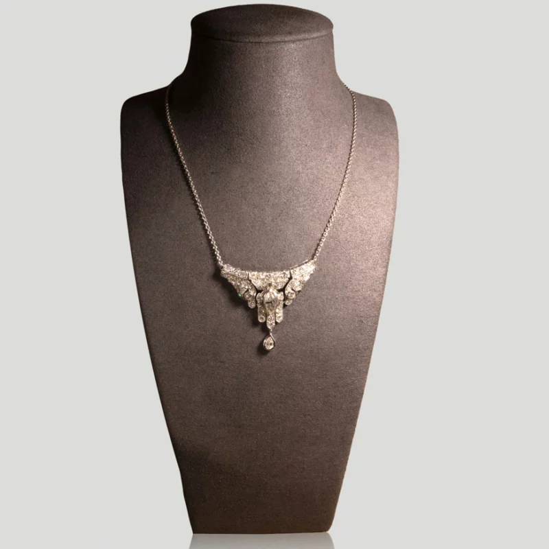 Collier platine ajouré 1930
