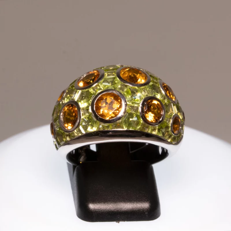 Bague dôme péridots et citrine