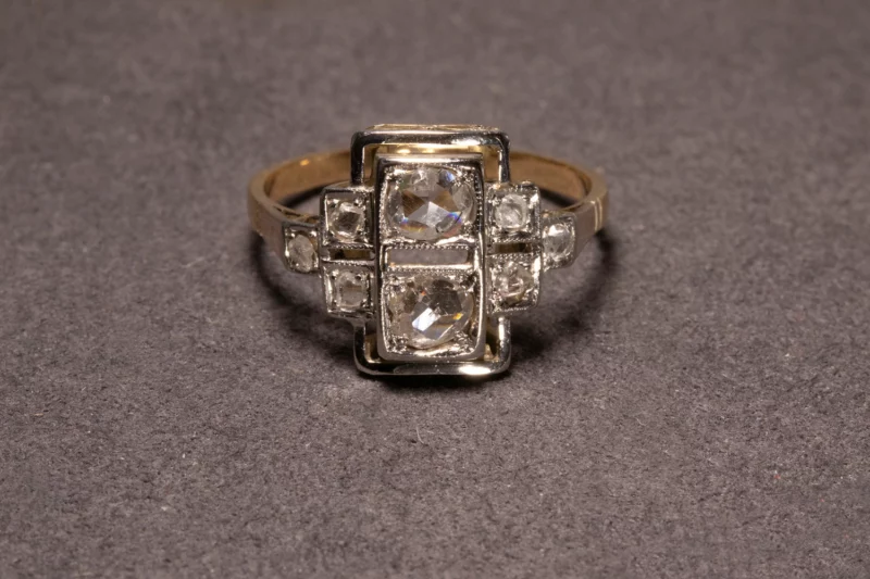 Bague rectangulaire diamants taille rose