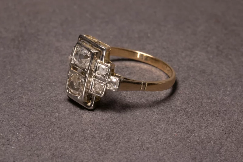 Bague rectangulaire diamants taille rose