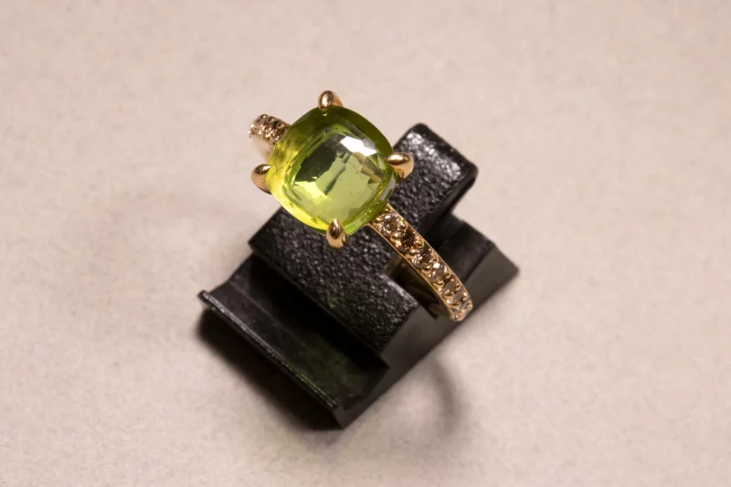 Bague Pomellato péridot