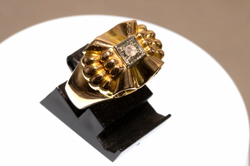 Bague tank 1950 volutes diamant